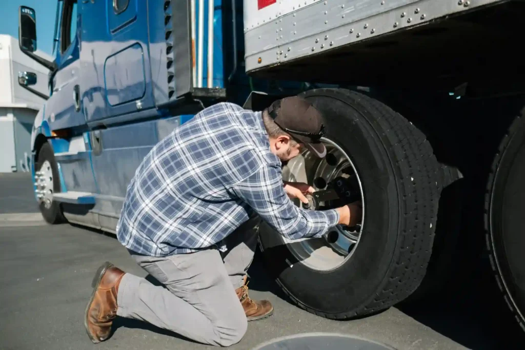 Quick Flat Tire Change & Repair Service | Mobile, AL